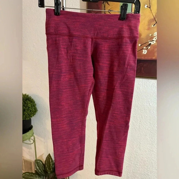 Lululemon inspire crop leggings size 6 - Picture 3 of 11
